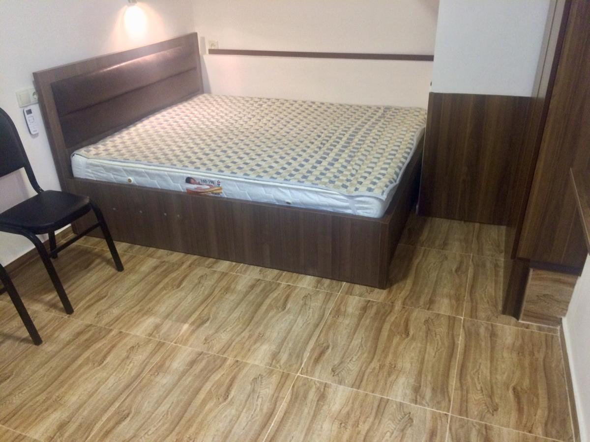 Apartment Gorgasali_57 バトゥーミ エクステリア 写真